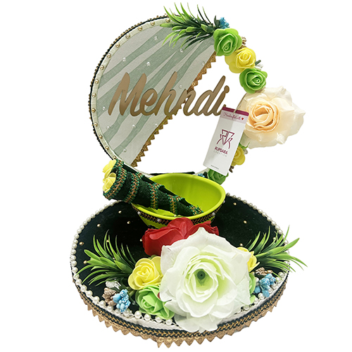Decorated Mahndi Platters Thali with Flowers Stone Beads Chain Decoration